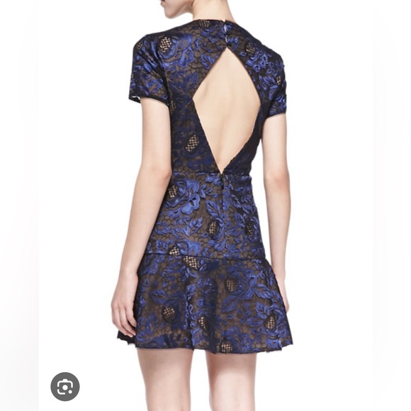 BCBG Marisa cocktail dress, size 2 - Picture 2 of 6